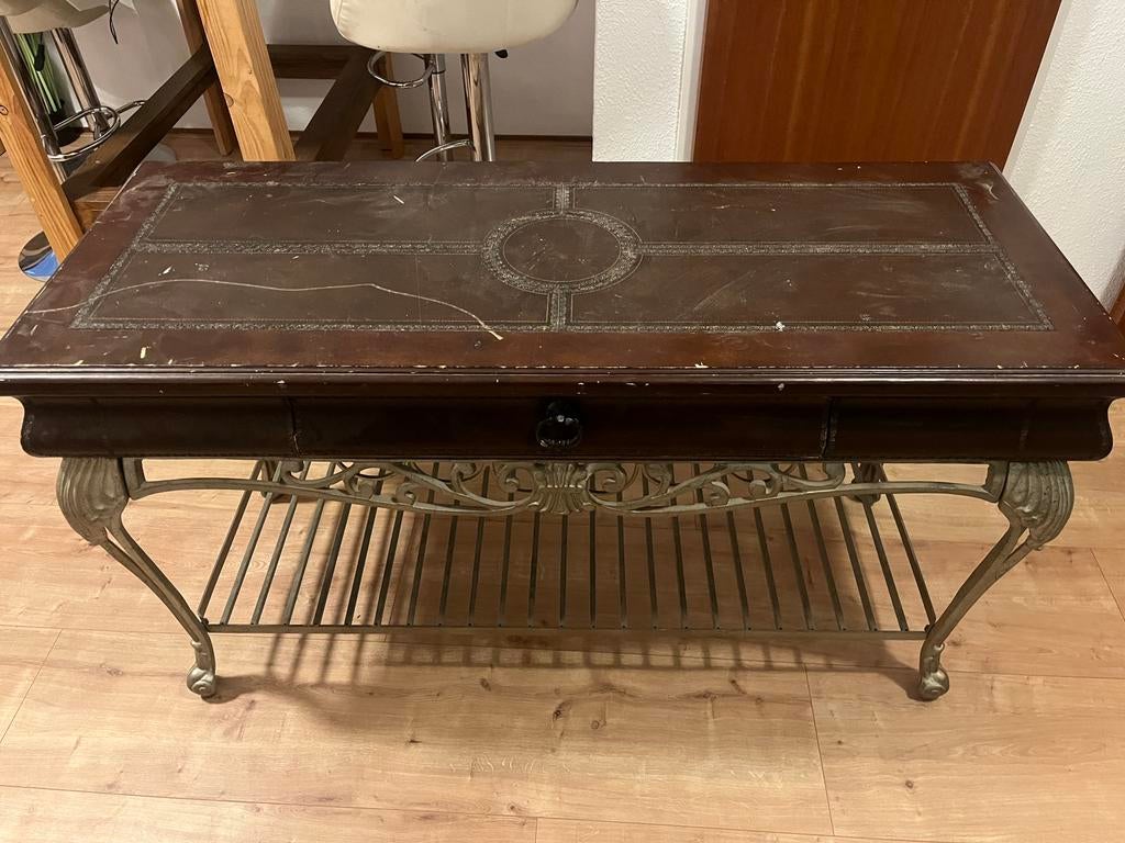 Antiek dressuur. Kast, Ophalen, Zo goed als nieuw