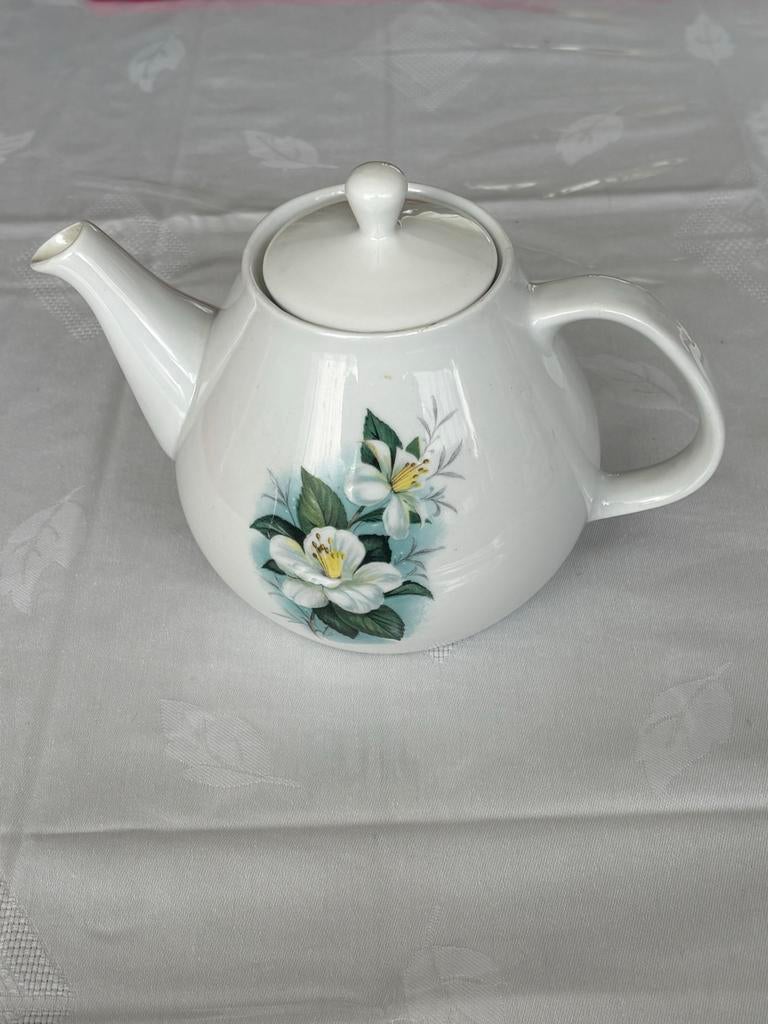 Mosa Maastricht theepot met bloemmotief, Ophalen of Verzenden