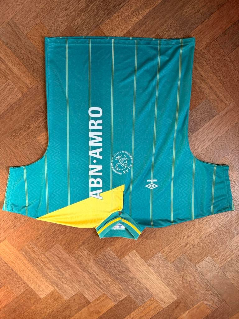 Ajax Umbro ABN AMRO uitshirt 1991-1993, Verzamelen, Sportartikelen en Voetbal, Ophalen of Verzenden, Gebruikt, Shirt