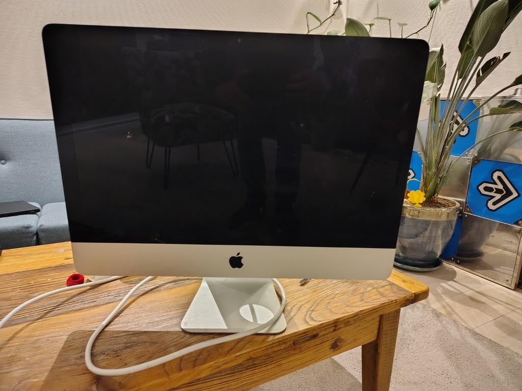 iMac (onbekend model) - Werkt nog, zonder toetsenbord, Computers en Software, Apple Desktops, Gebruikt, Minder dan 4 GB, IMac