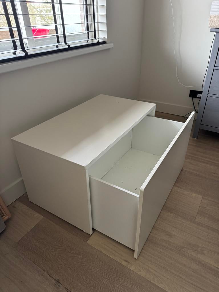 Ikea Småstad speelgoedkist met bank, lade en tafel, Ophalen, Gebruikt, Jongen of Meisje