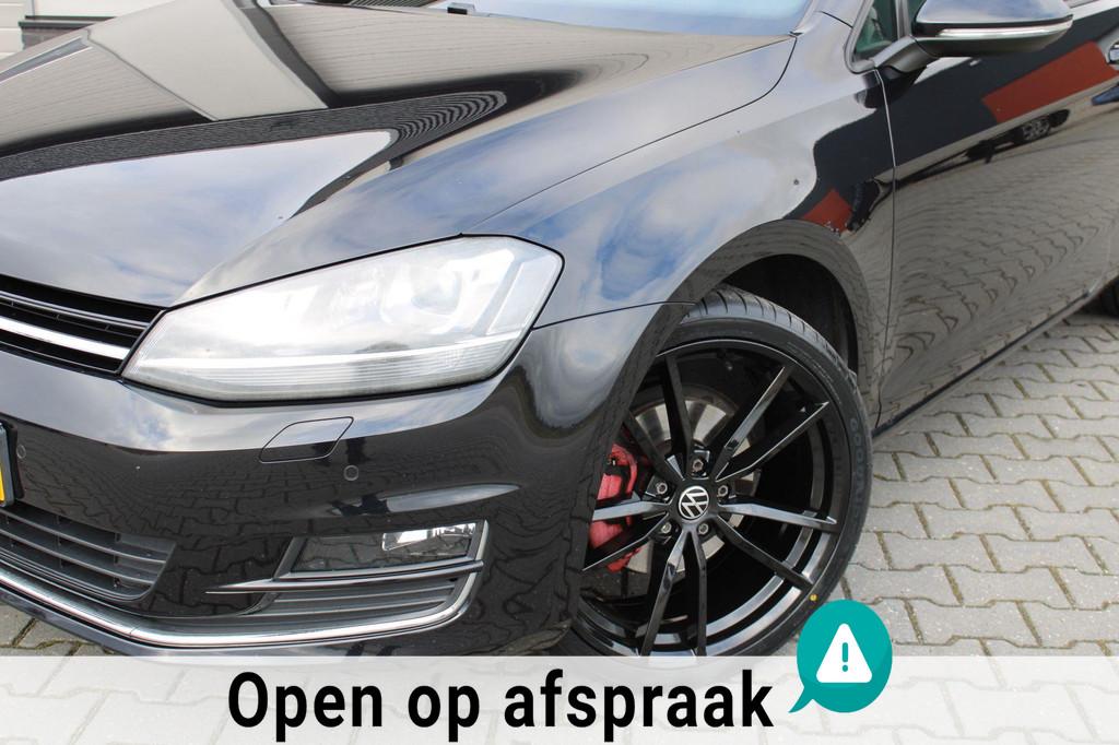 Volkswagen Golf 1.4 TSI Highline / 19''Pretoria / Xenon / PD, Voorwielaandrijving, Gebruikt, Zwart, 4 cilinders