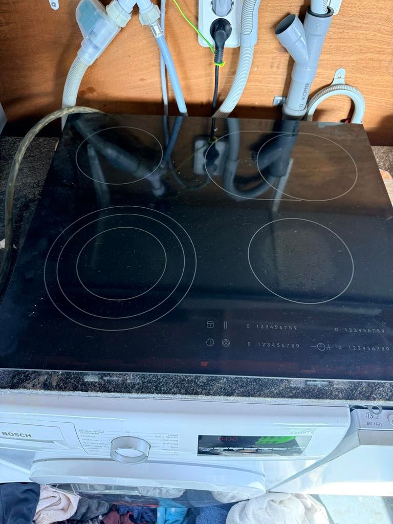 IKEA Inductieplaat - 4 kookzones, 7.1 kW, Witgoed en Apparatuur, Ophalen, Gebruikt, 4 kookzones, Inbouw