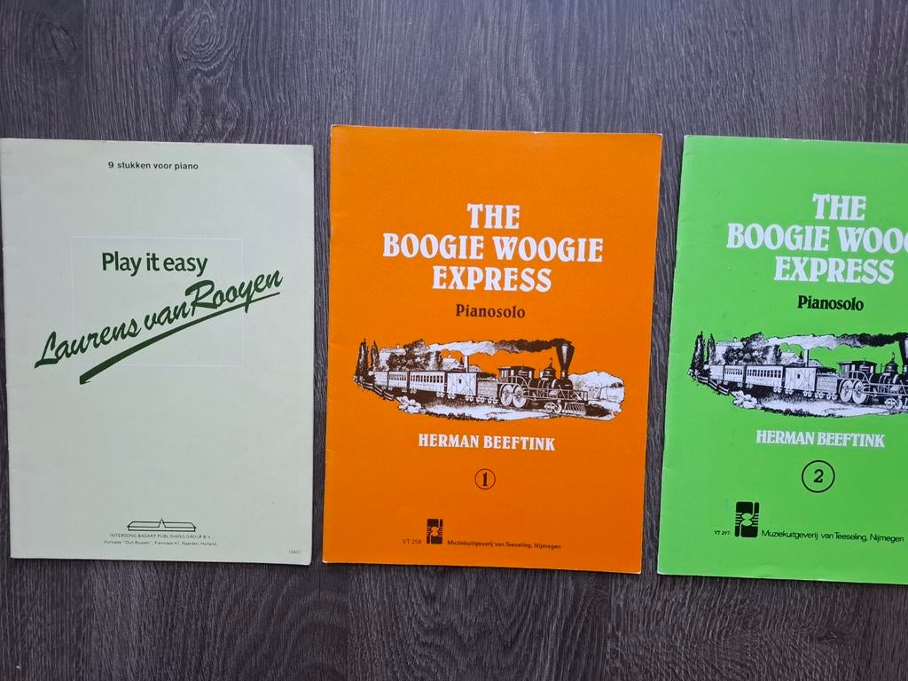 Pianoboeken 'The Boogie Woogie Express 1&2 en Play it Easy,, Muziek en Instrumenten, Bladmuziek, Gebruikt, Overige genres, Ophalen of Verzenden