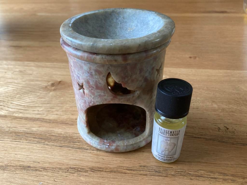 Aromabrander van steen met maan en sterren, Beige, Overige stijlen, Nieuw, Ophalen of Verzenden