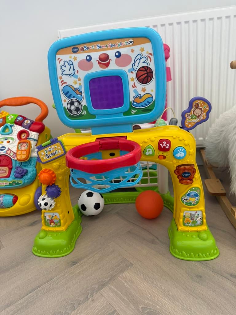 Vtech basketbal doel, Kinderen en Baby's, Speelgoed | Vtech, Ophalen, Zo goed als nieuw