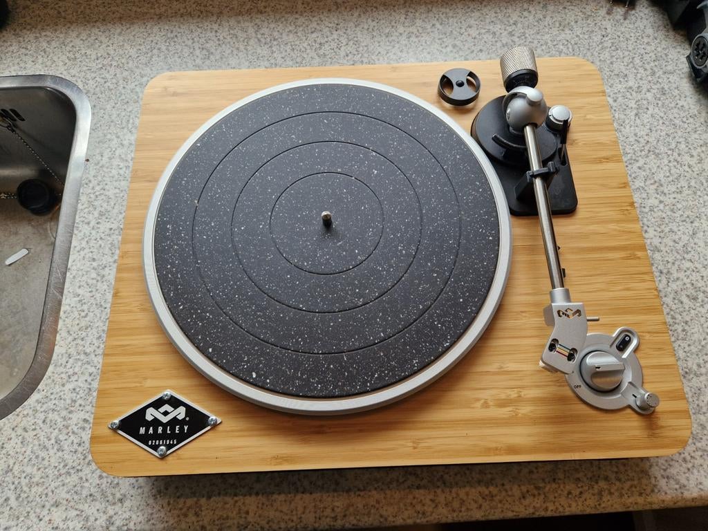 House of Marley Platenspeler met Speaker., Ophalen of Verzenden, Overige merken