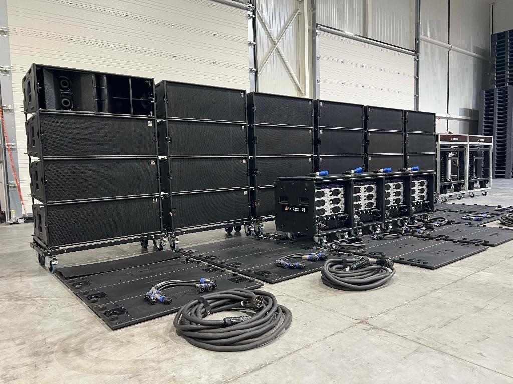 Martin Audio Synco line array: 24x W8LC 12x Lab.Gruppen/XTA, Overige merken, Gebruikt, Ophalen of Verzenden, Complete surroundset