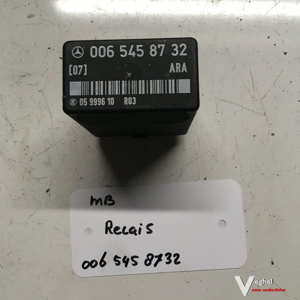 Mercedes W124 W201     relais 006 545 8732, Gebruikt, -, -, Ophalen of Verzenden