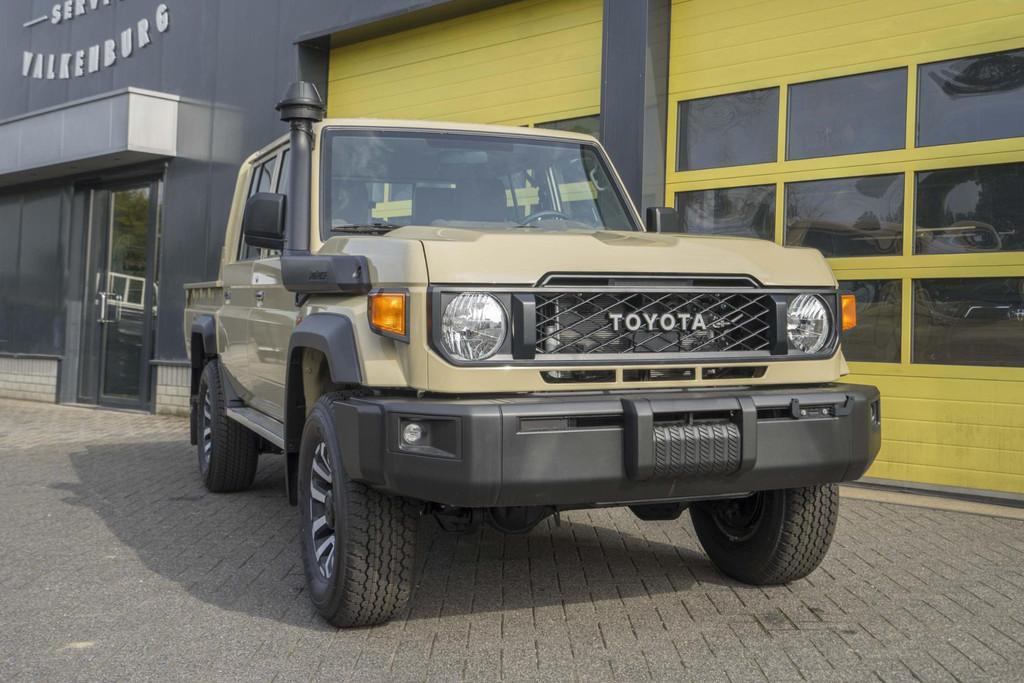 Toyota Landcruiser GRJ 79 DC 4.0 V6 EURO-6 A/T, Auto's, Toyota, Automaat, Stof, Gebruikt, Euro 6