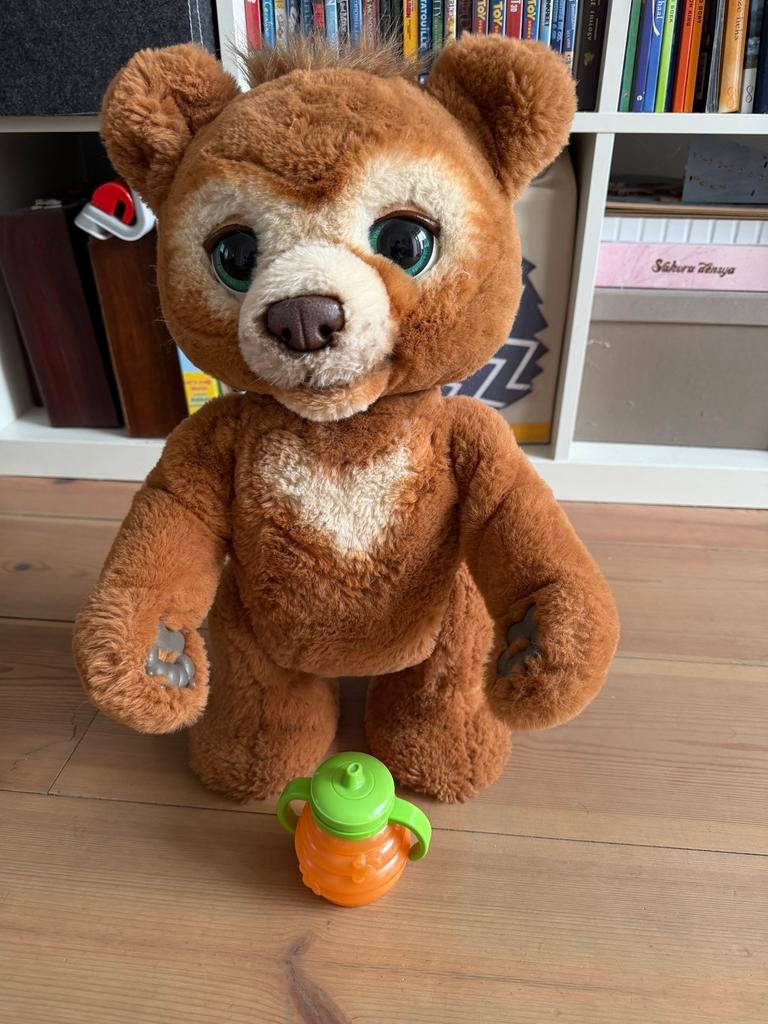 FurReal Cubby interactieve Beer:  beweegt en praat, Ophalen, Zo goed als nieuw, Beer