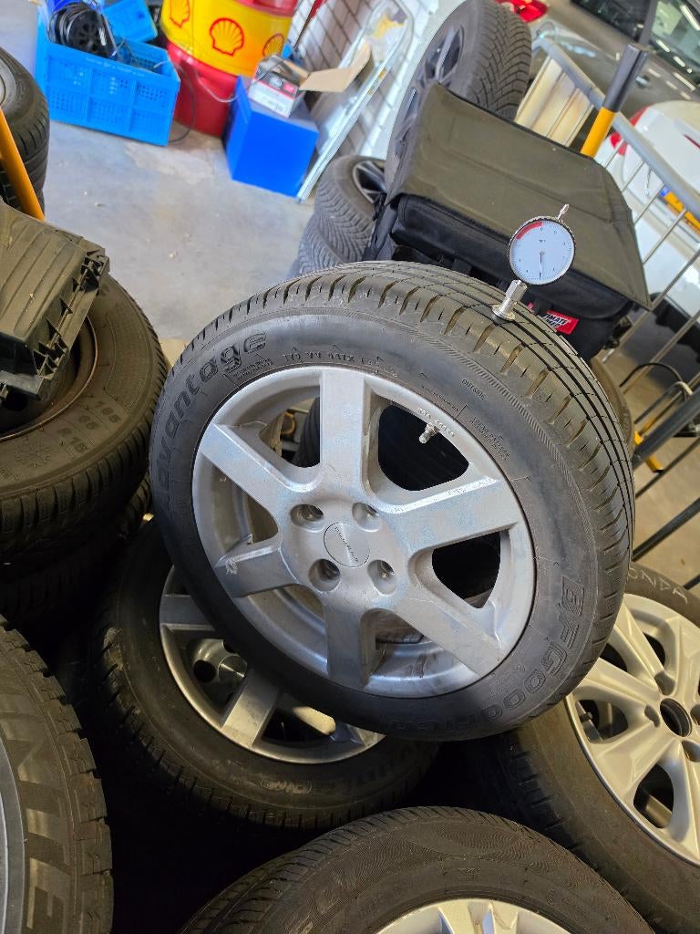 SPORTVELGEN FORD FIESTA KA, Ophalen of Verzenden, 195 mm, Zomerbanden, Banden en Velgen