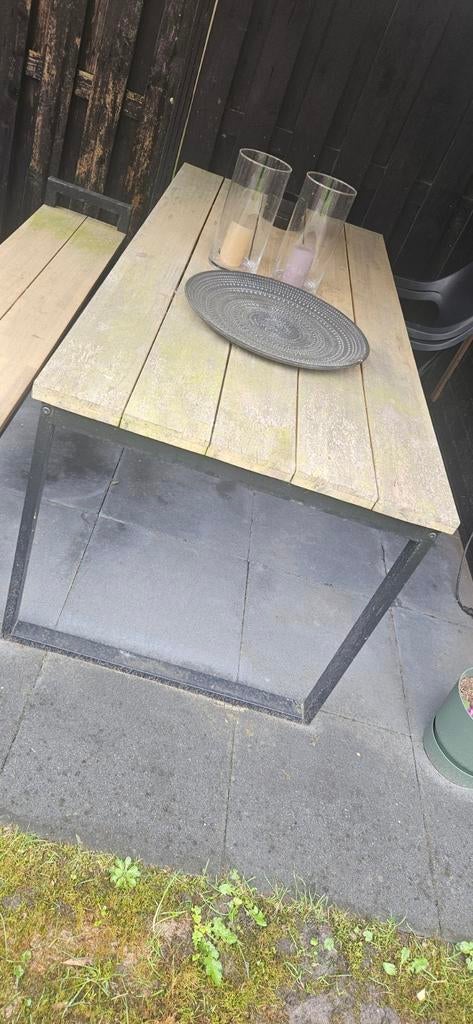 Tuinset: Tuintafel met tuinbank, Ophalen, Gebruikt