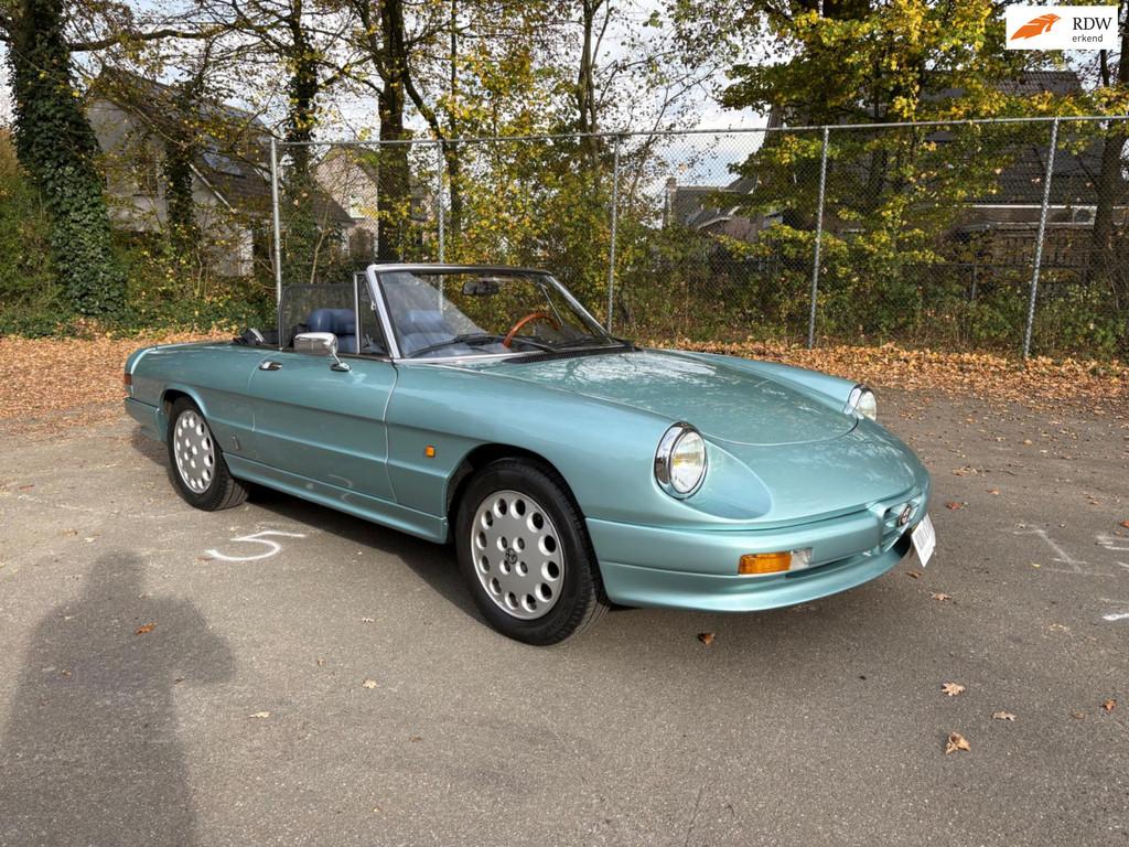 Alfa Romeo Spider 2.0 Veloce NL auto, 2 Solex carburateurs,, Achterwielaandrijving, Cabriolet, Spider, Bedrijf