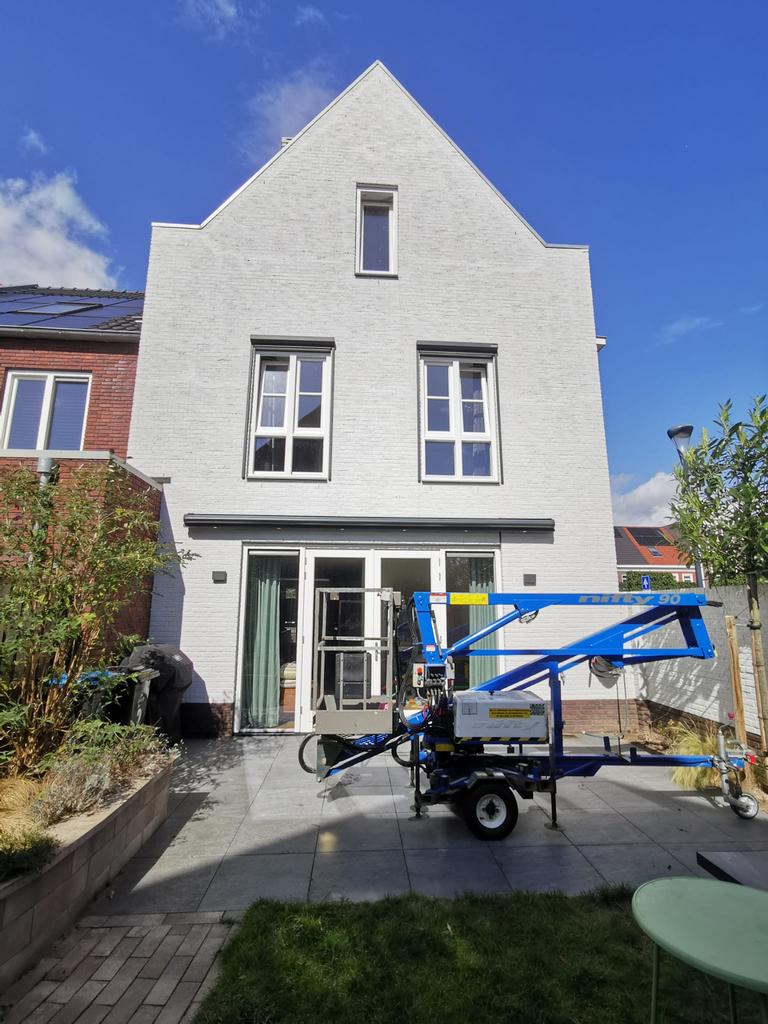 De Vakmeesters schilderwerk voor binnen en buiten, Diensten en Vakmensen, Schilders en Behangers, Kleuradvies, Buitenschilderwerk