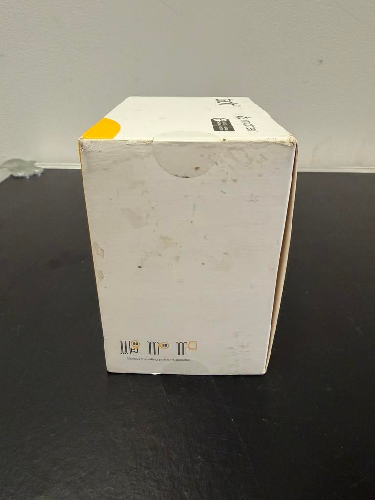 Tado Smart Radiator Thermostat x Starter Kit, Ophalen of Verzenden, Slimme thermostaat, Nieuw