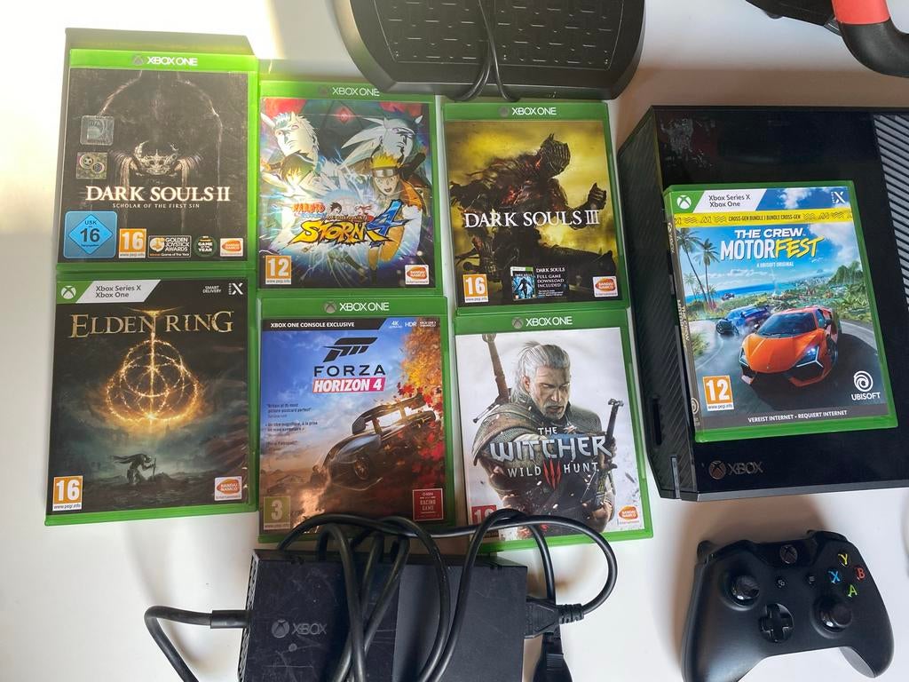 Xbox One met 7 games, controller en racestuur, Spelcomputers en Games, Games | Xbox One, Gebruikt, Overige genres, 1 speler, Eén computer