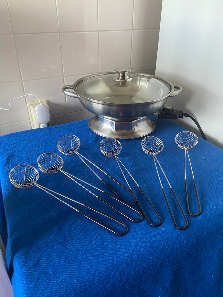 Chinese Hotpot / Oosterse Fondue Set –met Mandjes, Ophalen, Zo goed als nieuw