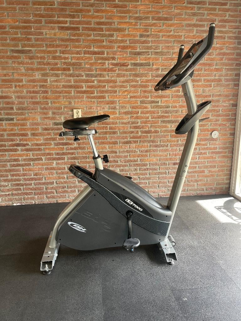 BH Fitness Upright Bike, Ophalen, Gebruikt