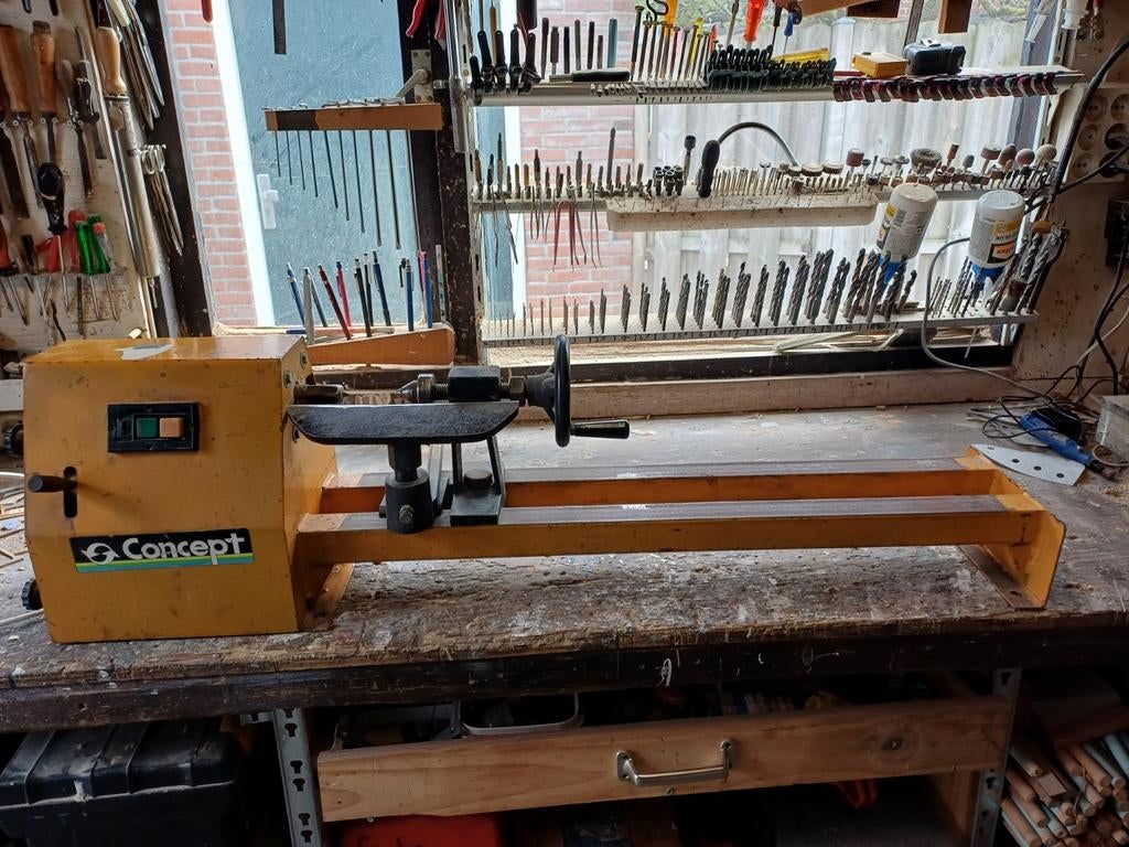 Concept houtdraaibank te koop, Doe-het-zelf en Verbouw, Ophalen of Verzenden, Gebruikt, Houtdraaibank, 500 tot 1000 mm