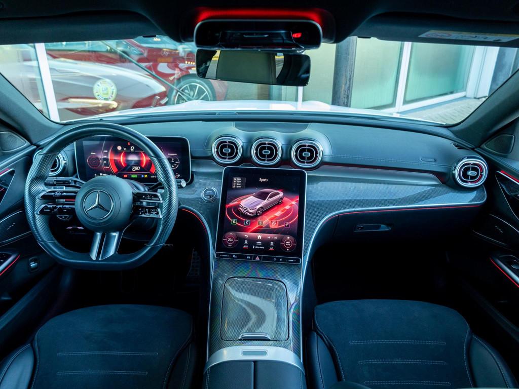 Mercedes-Benz C-Klasse Limousine 180 AMG Line, Automaat, 4 cilinders, Wit, Bedrijf