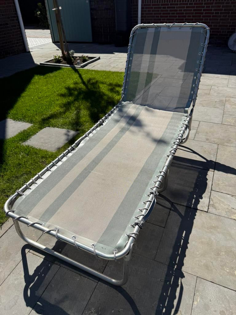 Twee ligbedden crespo, Ophalen, Gebruikt, Aluminium