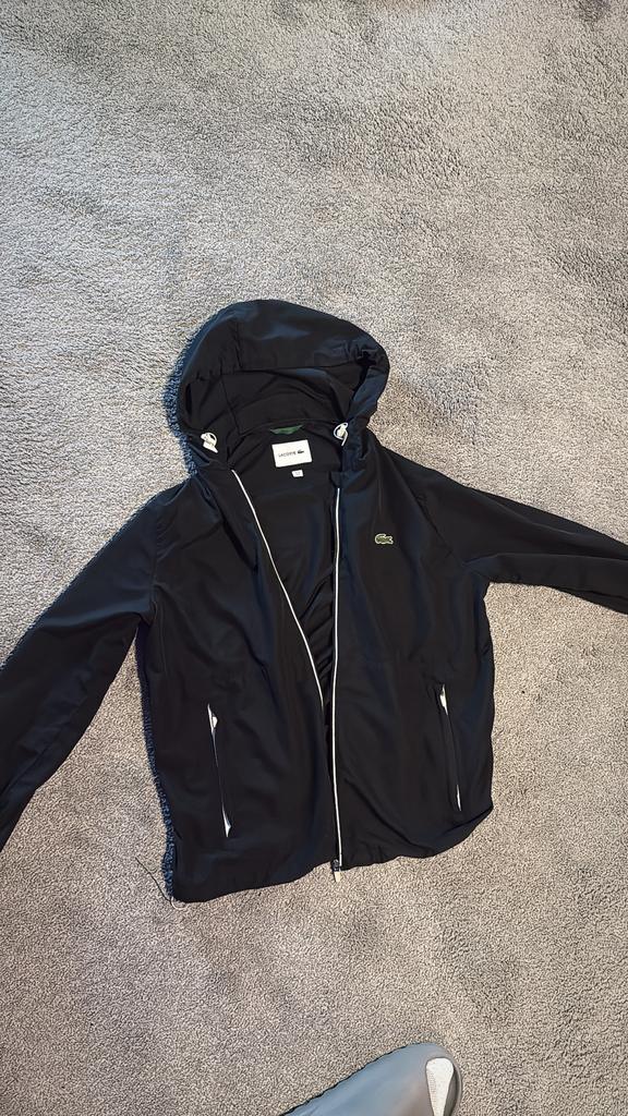 Lacoste windbreaker maat M, Ophalen of Verzenden, Zo goed als nieuw, Maat 48/50 (M), Zwart