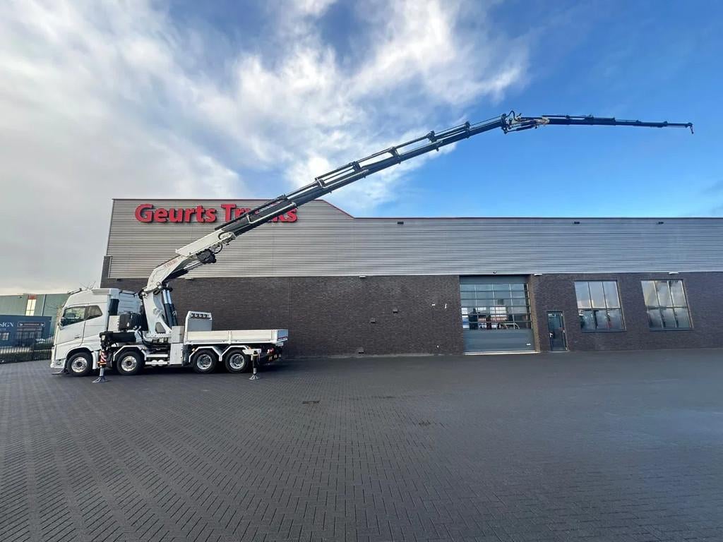 Volvo FH 16.650 8X4 TREKKER-BAKWAGEN COMBI + FASSI F1650RA.2, Auto's, Automaat, Achterwielaandrijving, Euro 6, Wit