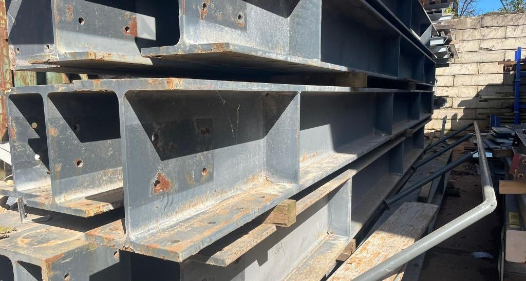 HEB 400 stalen balken – grote partij – antraciet – €0,65/kg, Ophalen