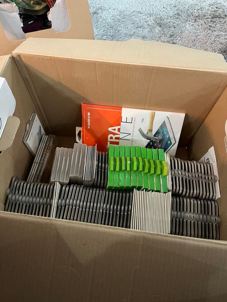 Grote partij telefoon accessoires - oud winkelvoorraad, Ophalen, Nieuw, Telefoonhanger of Accessoire, Apple iPhone