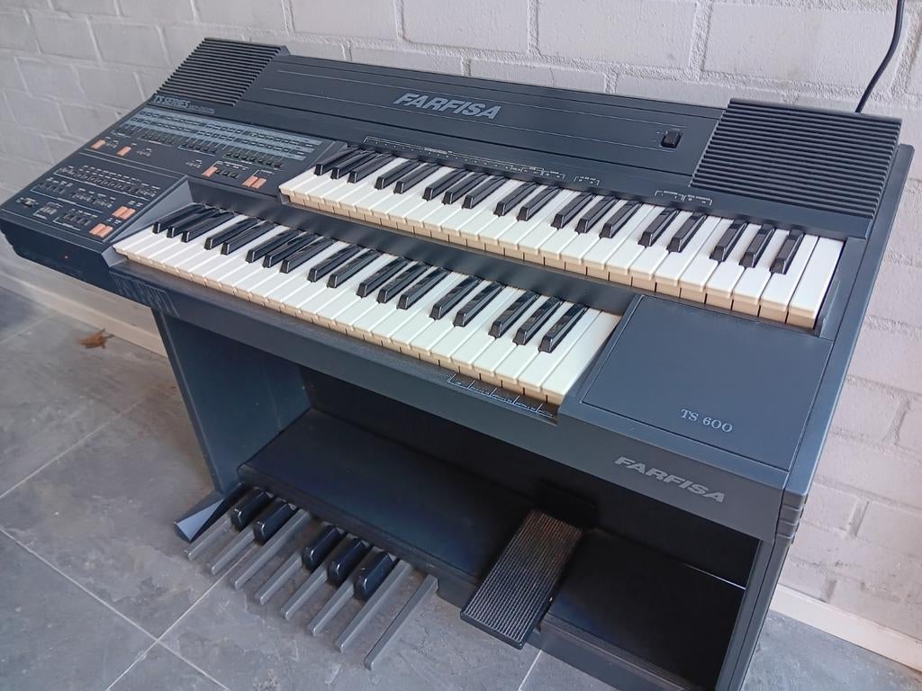 Farfisa TS-600 Elektrisch Orgel Synthesizer, Muziek en Instrumenten, Orgels, Ophalen of Verzenden, Zo goed als nieuw, 2 klavieren