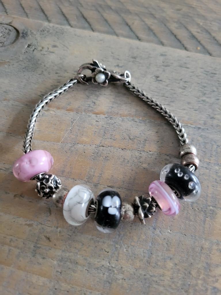 Trollbeads armband 18cm met diverse kralen, Gebruikt, Ophalen of Verzenden, Met bedels of kralen, Zilver