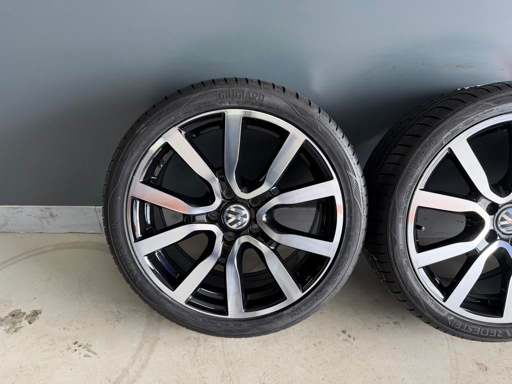 Vw Golf GTE 18 inch Serron velgen 5x112 Orig. Nieuwe Banden, Auto-onderdelen, Banden en Velgen, Ophalen of Verzenden