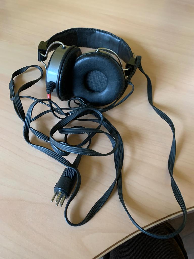 Stax SR-40 "earspeakers" met Stax adaptor, Verzenden, Gebruikt