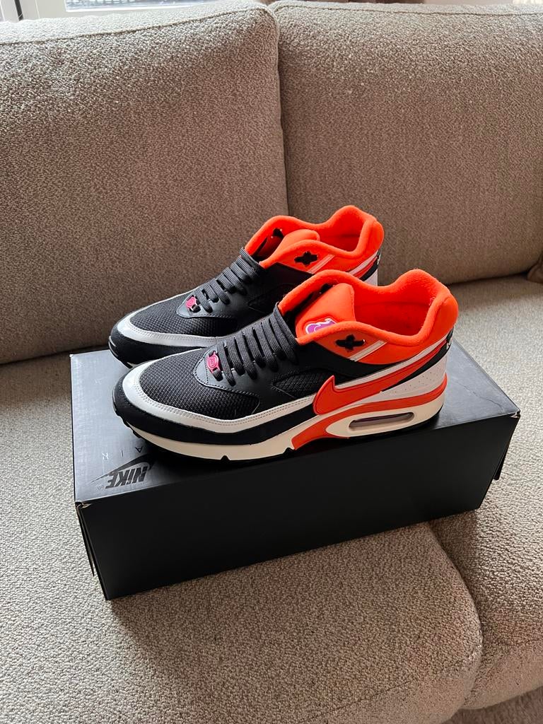 Nike Air Max BW QS Los Angeles (City pack) Maat 44, Kleding | Heren, Schoenen, Zwart, Ophalen of Verzenden, Sneakers of Gympen