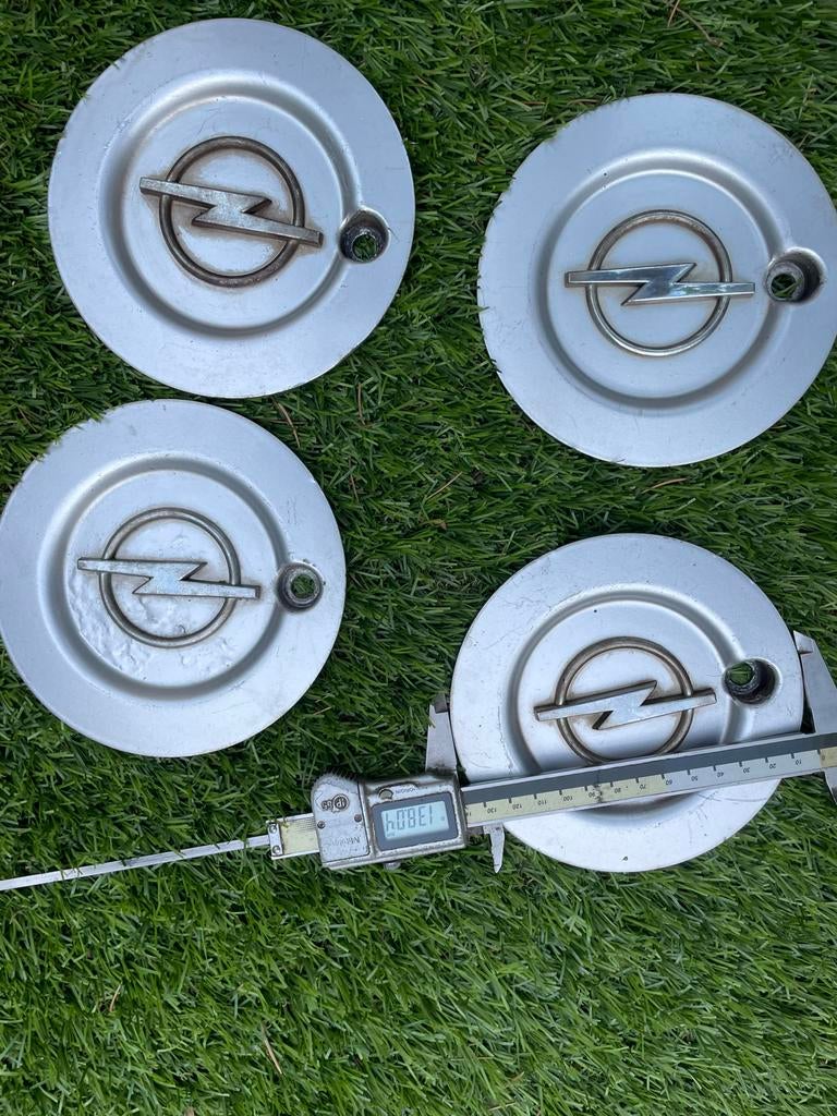 Originele 138mm Opel Naafdoppen voor Aluminium Velgen, Auto diversen, Ophalen of Verzenden, Gebruikt