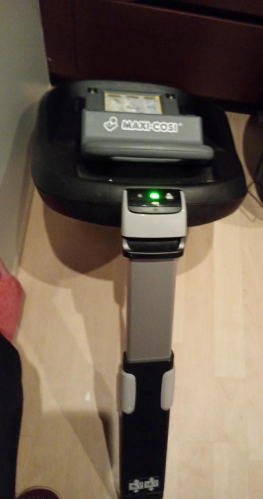 Maxicosi Isofix | Familyfix base voor Pebble & Pearl, Gebruikt, 9 t/m 18 kg, Ophalen of Verzenden, Isofix