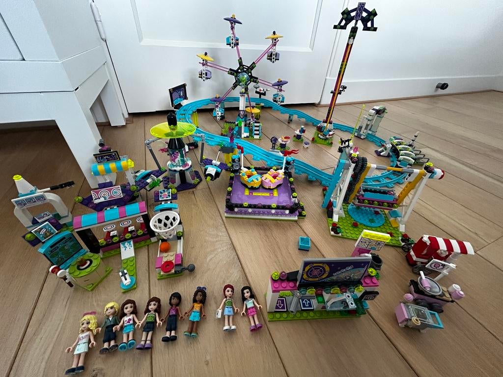 #41130, 41133, 41128, 41127-Volledig pretpark, lego friends, Ophalen of Verzenden, Zo goed als nieuw, Complete set, Lego