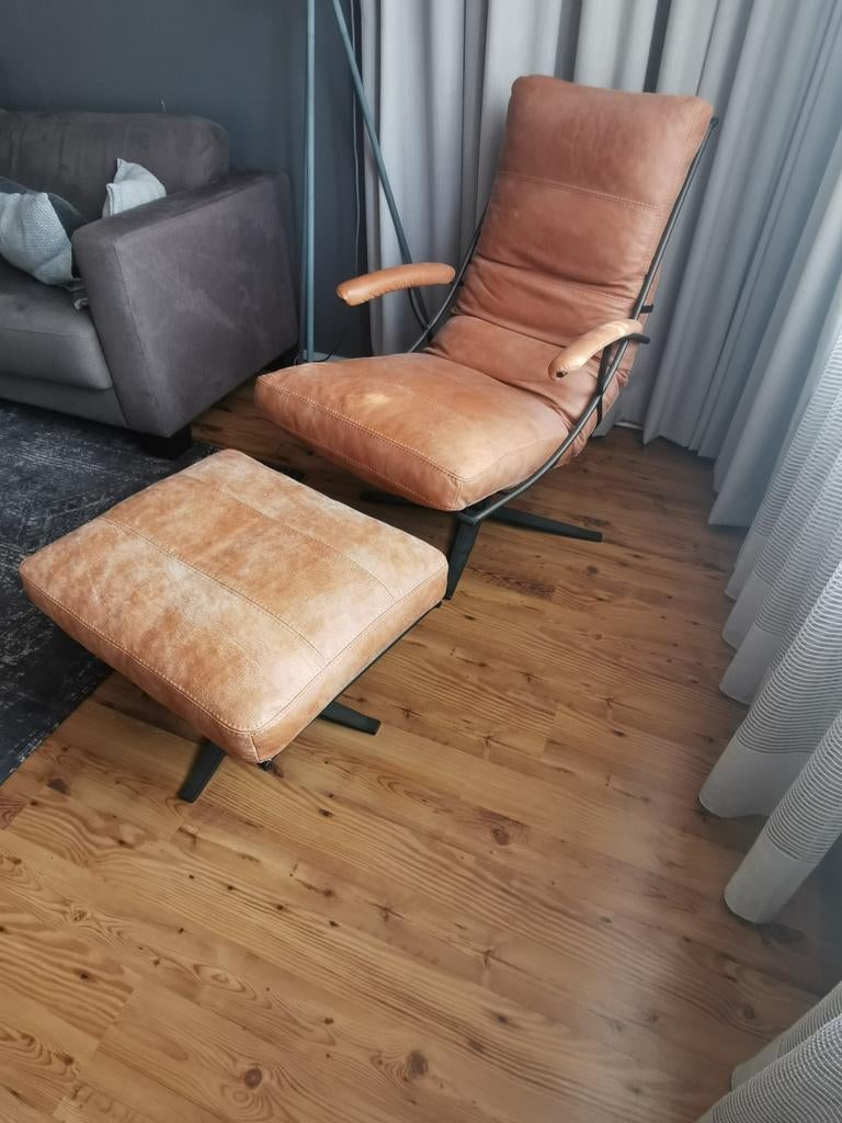 Leren fauteuil met voetenbank, cognac, Ophalen