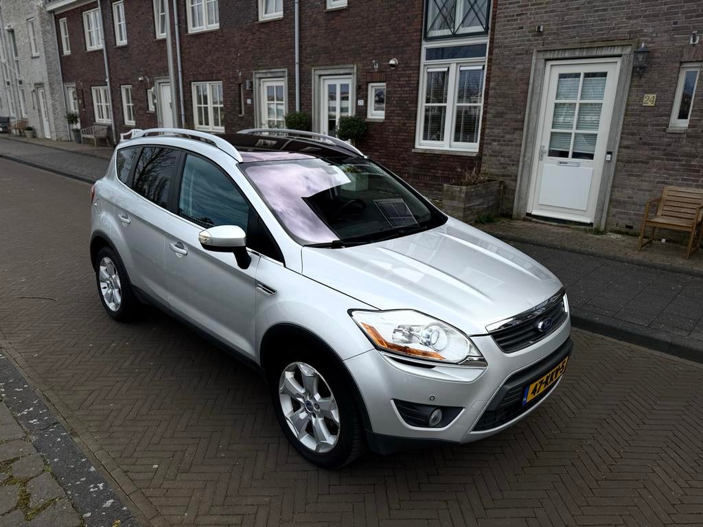 Ford Kuga 2.5 T 147KW AWD AUT 2010 Grijs, Automaat, 1553 kg, 2521 cc, Vierwielaandrijving