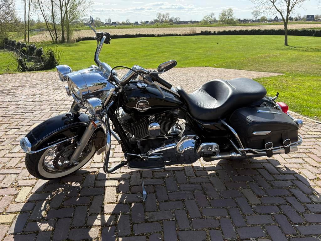 Harley-Davidson Road King Classic FLHRC 2009 | 86925 km, Chopper, Cruise Control, Particulier, 1584 cc