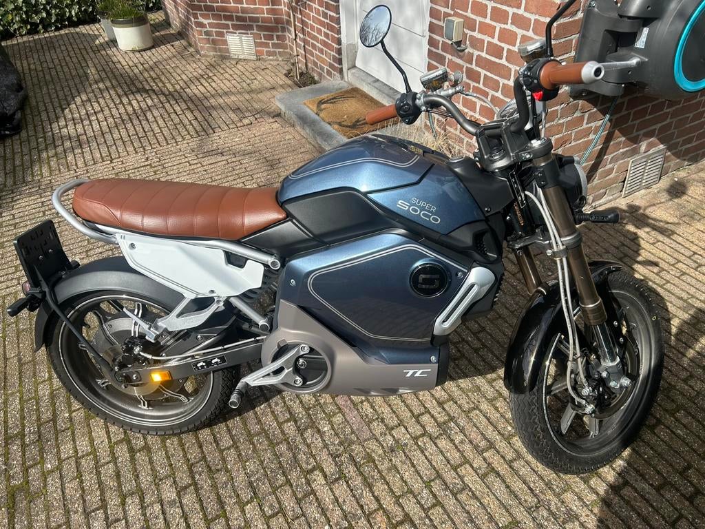 Super soco tc cobalt blue | Electrische scooter | Juni 2023, Fietsen en Brommers, Scooters | Overige merken, Zo goed als nieuw