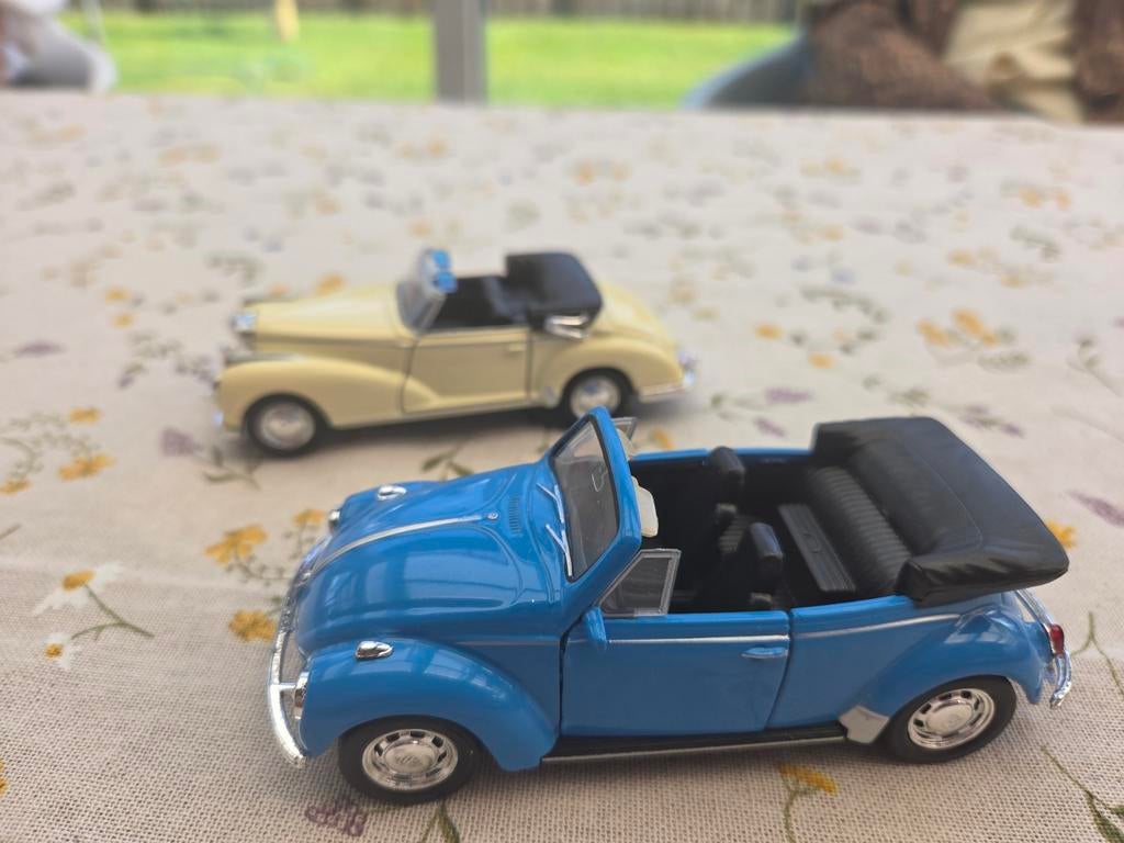 Welly Miniatuur Auto's: Mercedes 300S & Volkswagen Kever, Ophalen of Verzenden, Gebruikt, Auto