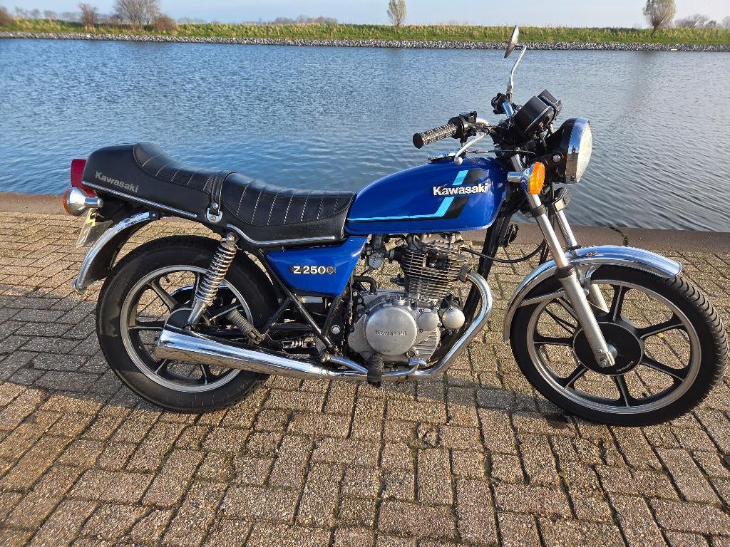 kawasaki oldtimer (z250c), Motoren, 250 cc, 11 kW of minder, Minimaal motorrijbewijs A2, 1 cilinder