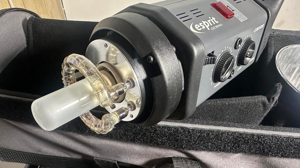 Bowens Espirit GM500 studioflitser 500W set, Ophalen, Gebruikt, Lamp of Flitsset