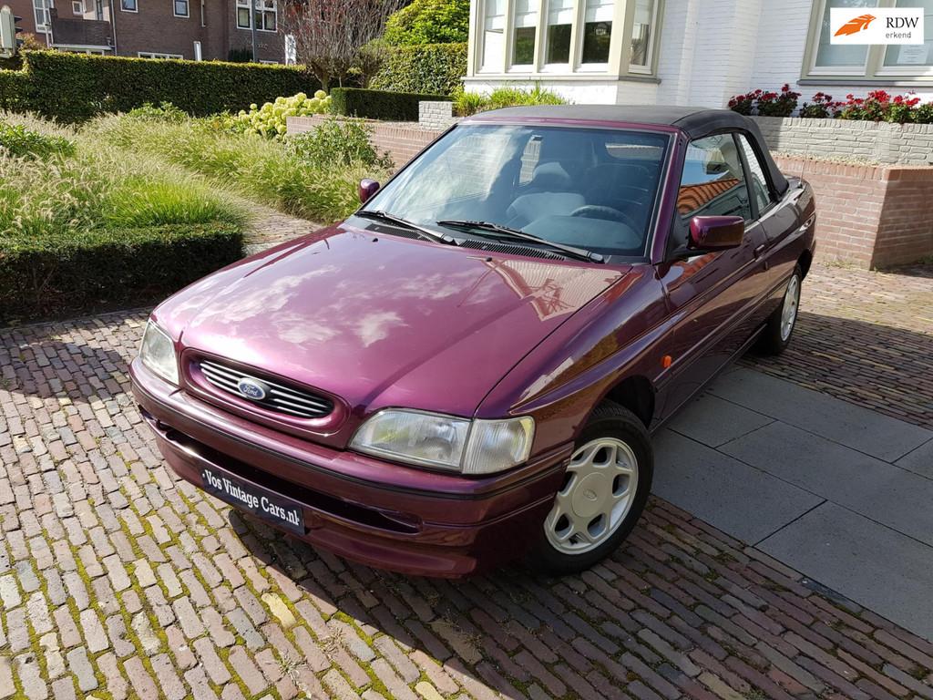 Ford Escort Cabrio 1.6 16V - Easy Project, Voorwielaandrijving, Escort, Stof, 4 cilinders