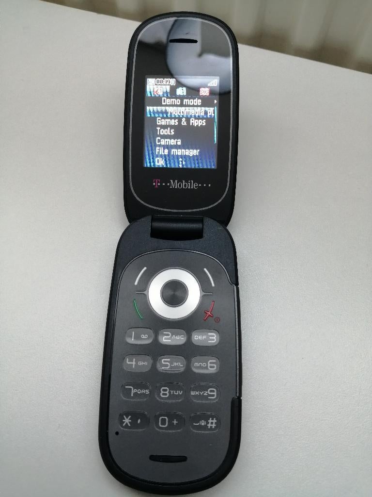 OP=OP!! ALCATEL FLIPTELEFOON VOOR HOBBIEST MOBIELTJE GSM, Ophalen of Verzenden, Gebruikt, Minder dan 3 megapixel, Inklapmodel