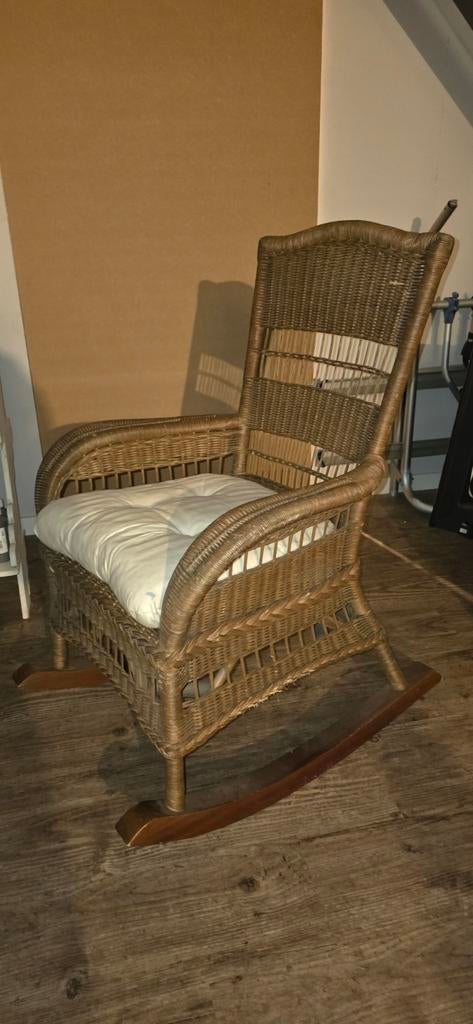 schommelstoel en bureaustoel, Huis en Inrichting, Stoelen, Ophalen, Gebruikt, Twee, Bohemian, Klassiek