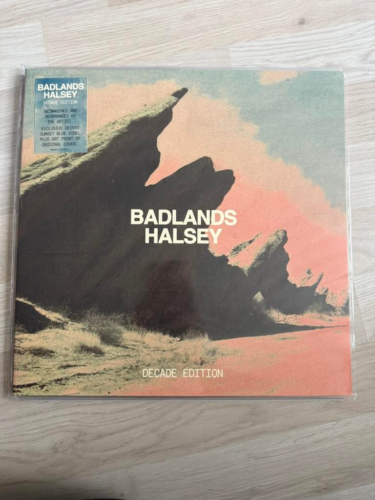 Halsey Badlands decade edition sunset blue vinyl Lp, Limited edition, Ophalen of Verzenden, Zo goed als nieuw