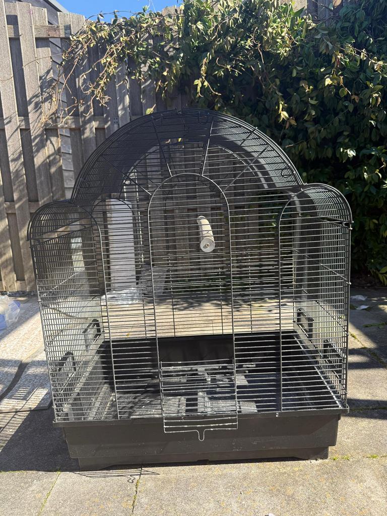 Grote Vogelkooi, Dieren en Toebehoren, Ophalen, Zo goed als nieuw, Metaal, Vogelkooi